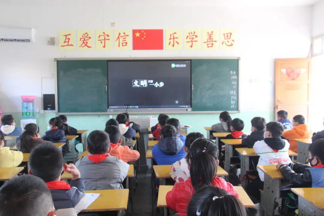 拯救可爱小浣熊